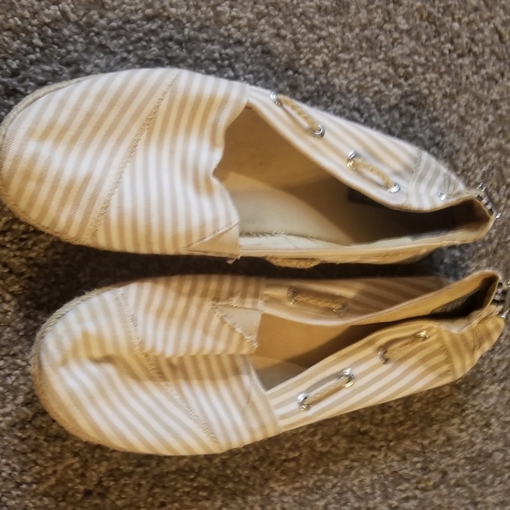 Womens nautica espadrille flats Size 9.5